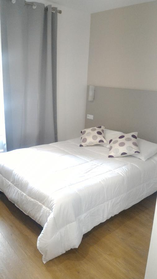 Hotel Des Arcades Reims Ngoại thất bức ảnh