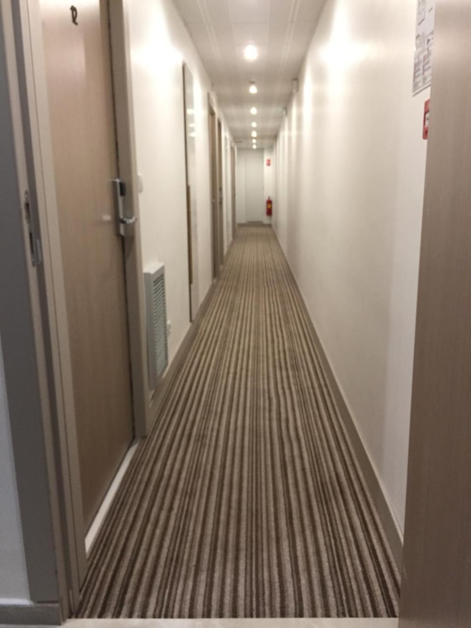Hotel Des Arcades Reims Ngoại thất bức ảnh