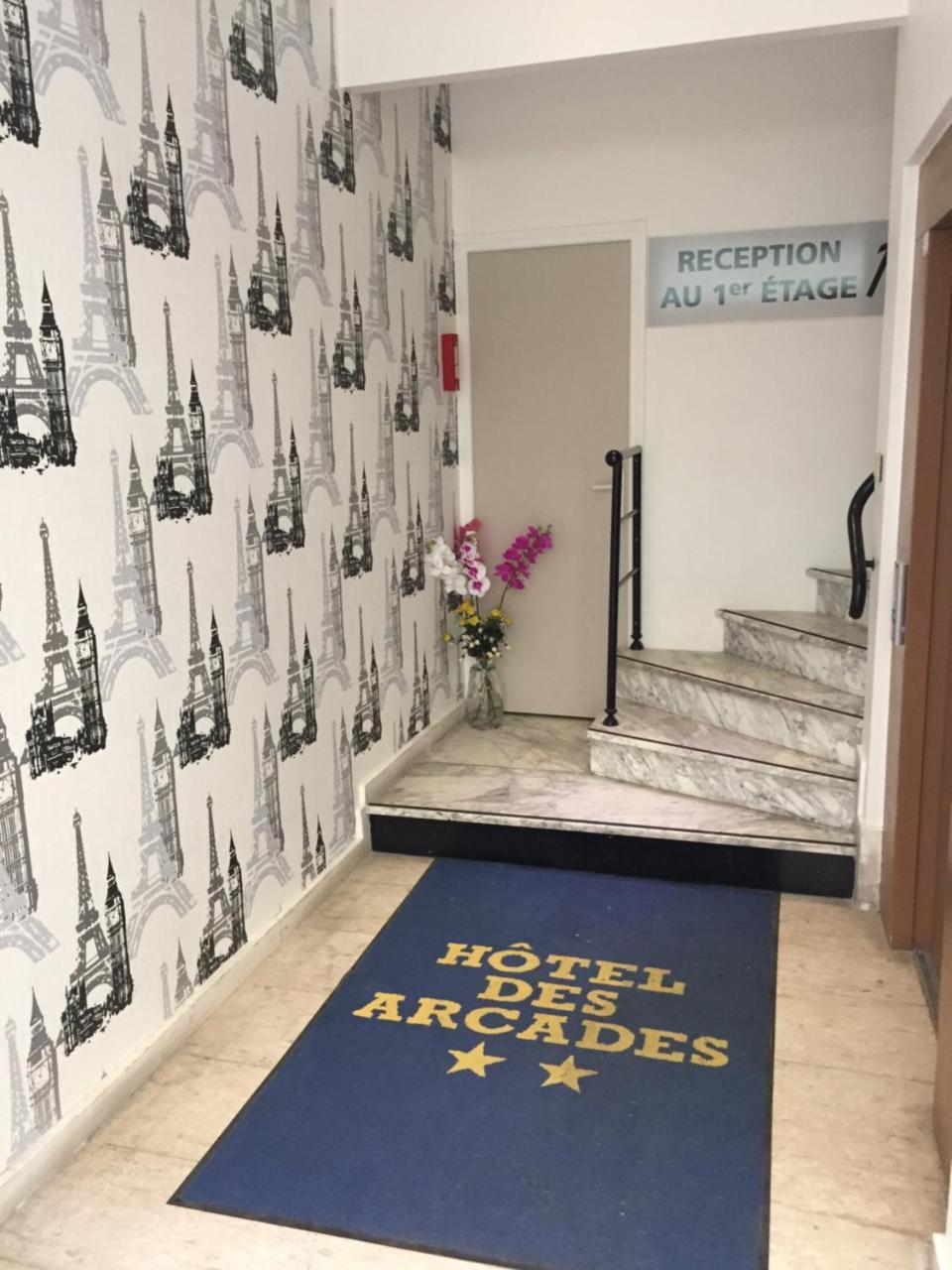 Hotel Des Arcades Reims Ngoại thất bức ảnh