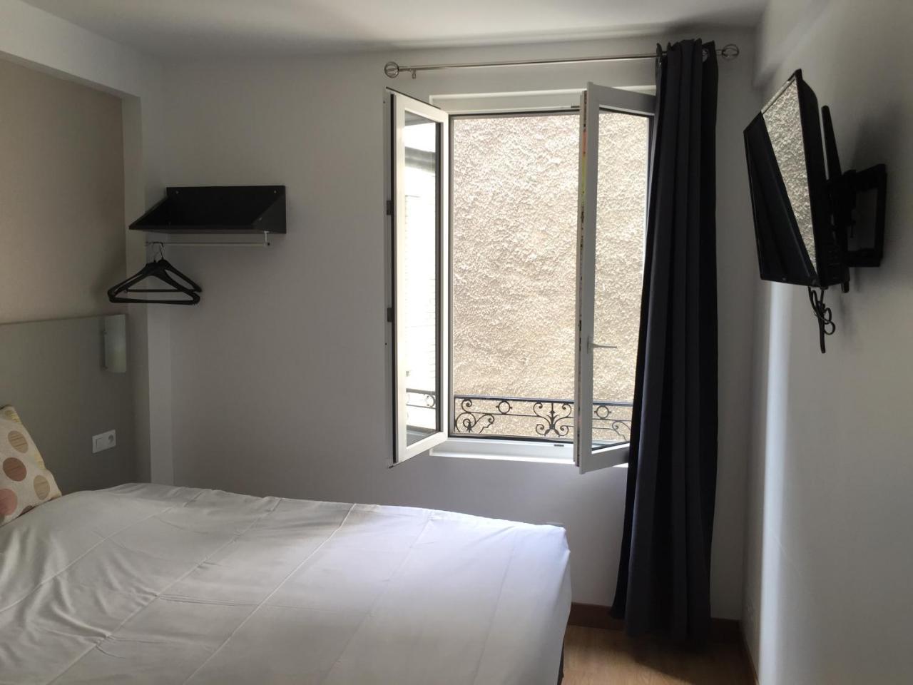 Hotel Des Arcades Reims Ngoại thất bức ảnh