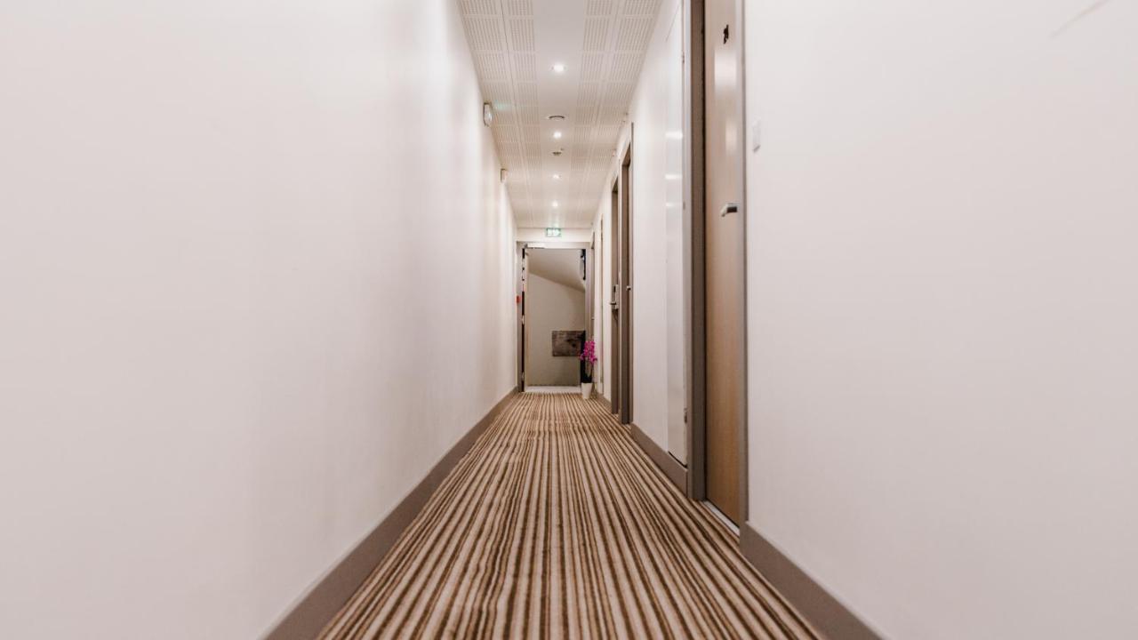 Hotel Des Arcades Reims Ngoại thất bức ảnh