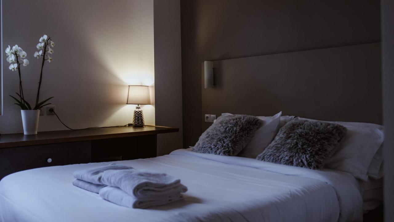 Hotel Des Arcades Reims Ngoại thất bức ảnh
