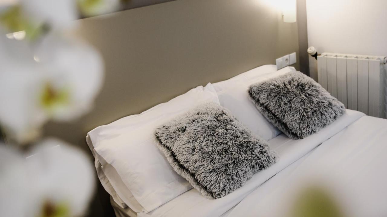 Hotel Des Arcades Reims Ngoại thất bức ảnh